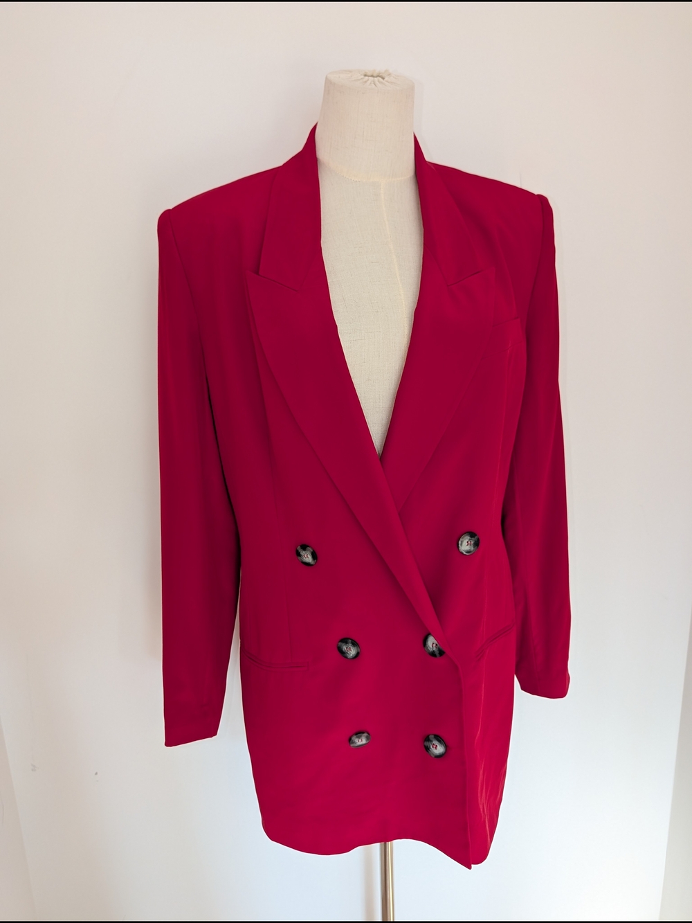 Hugo Buscati Silk Double-Breasted Bright Red Blazer - Picture 4 of 11
